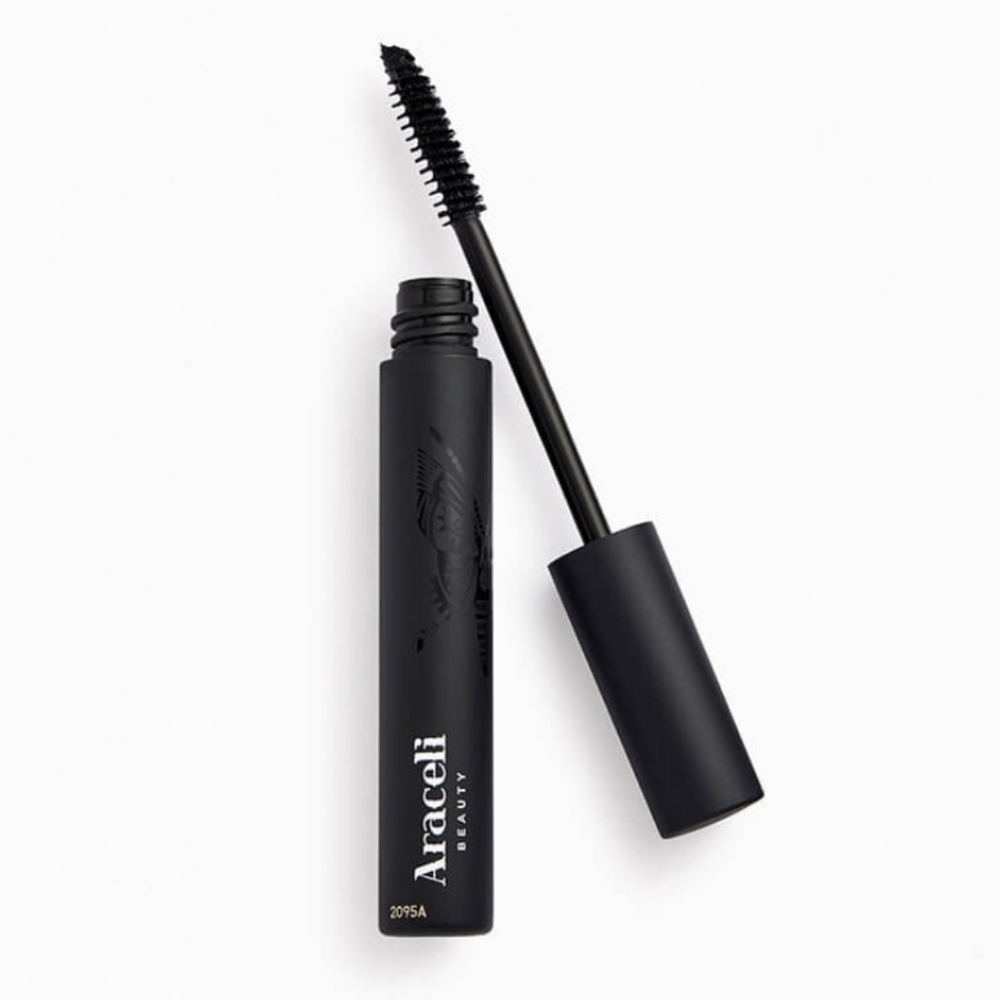 NIB Araceli Black Mascara